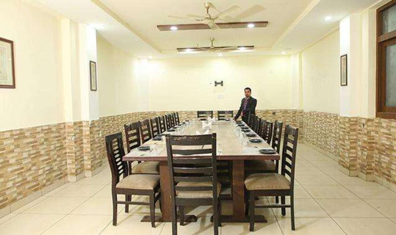 Fabhotel Corbett Inn Rudrapur Exteriér fotografie